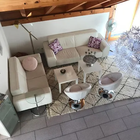 Abroad 2 Homestay szállás *